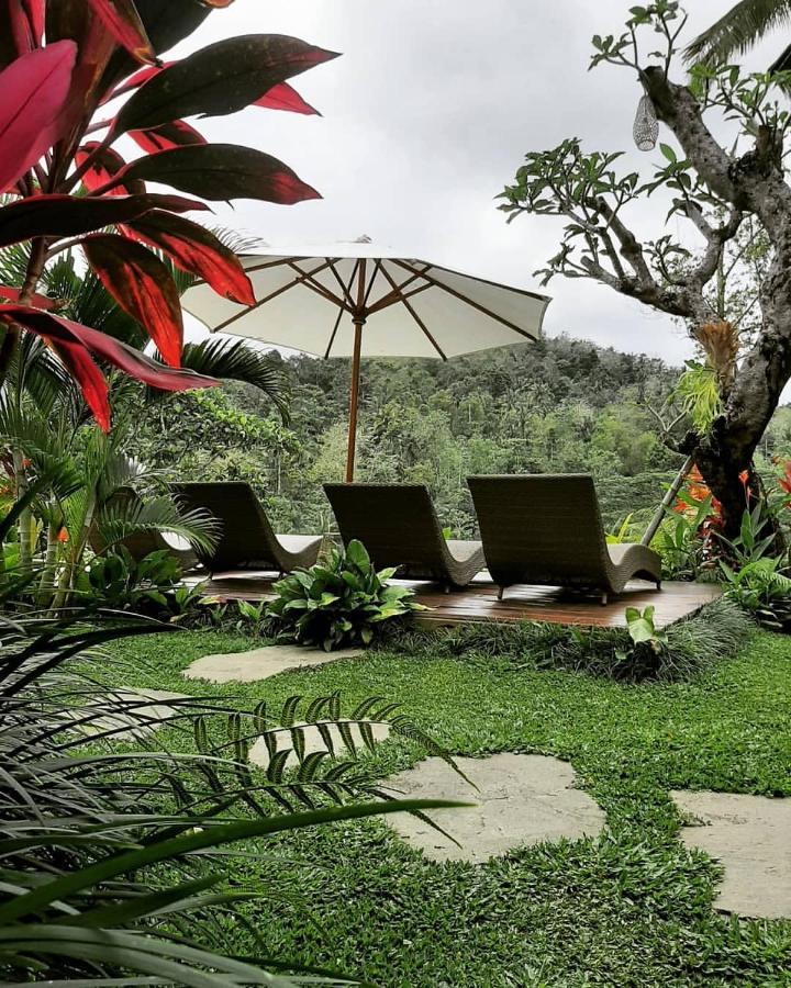 The Sidemen Villa Exterior photo