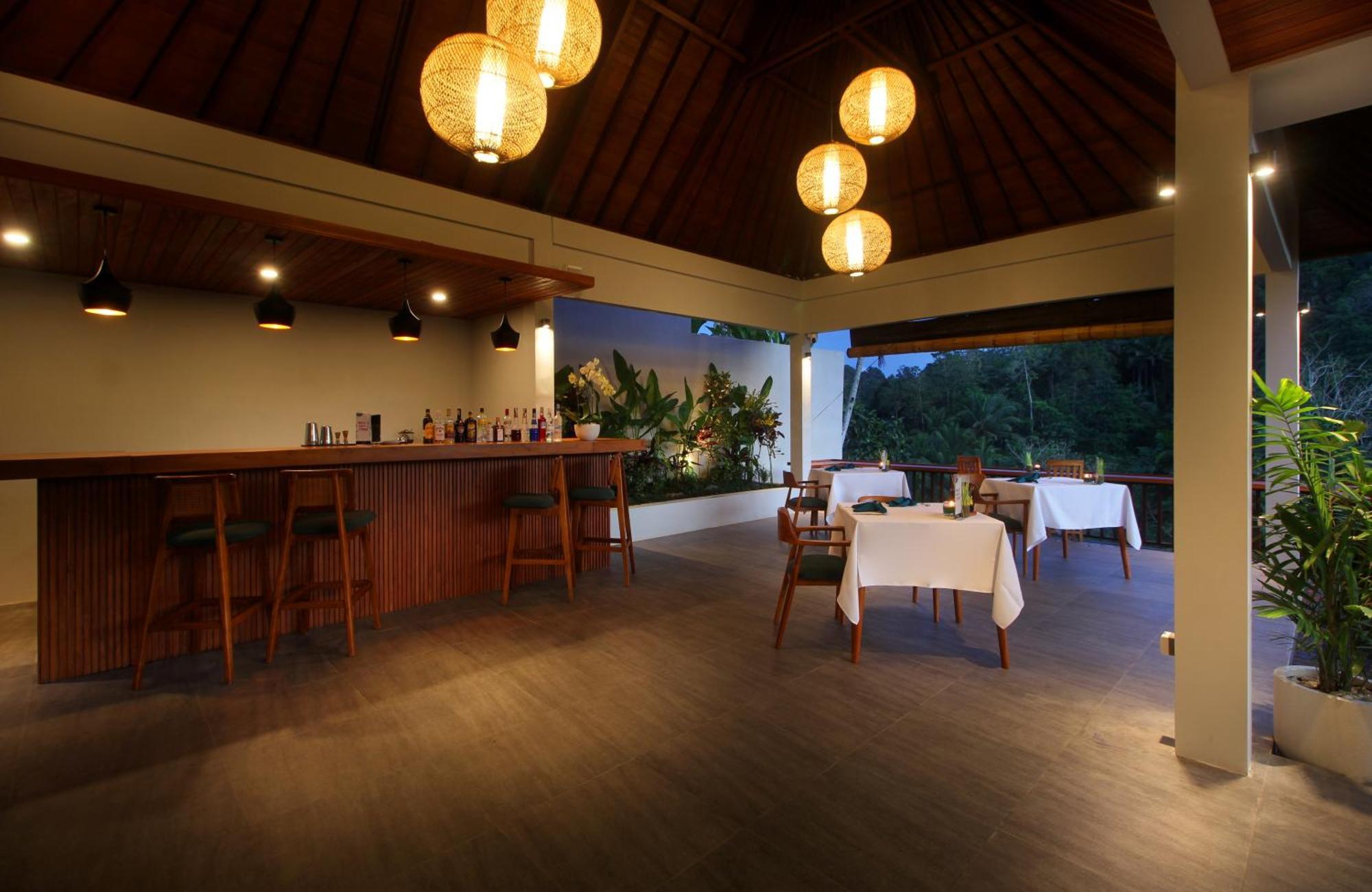 The Sidemen Villa Exterior photo