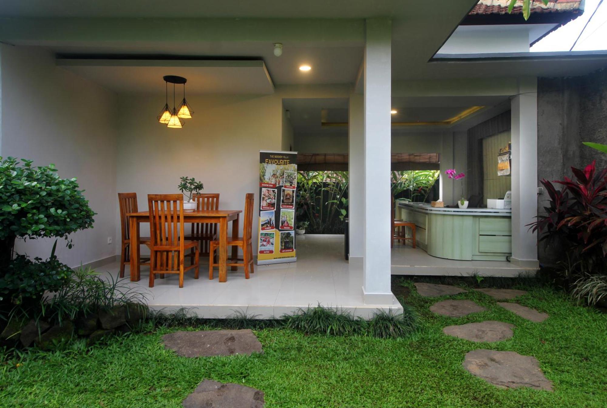 The Sidemen Villa Exterior photo